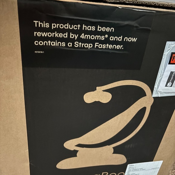 NWT MamaRoo - Picture 7 of 7